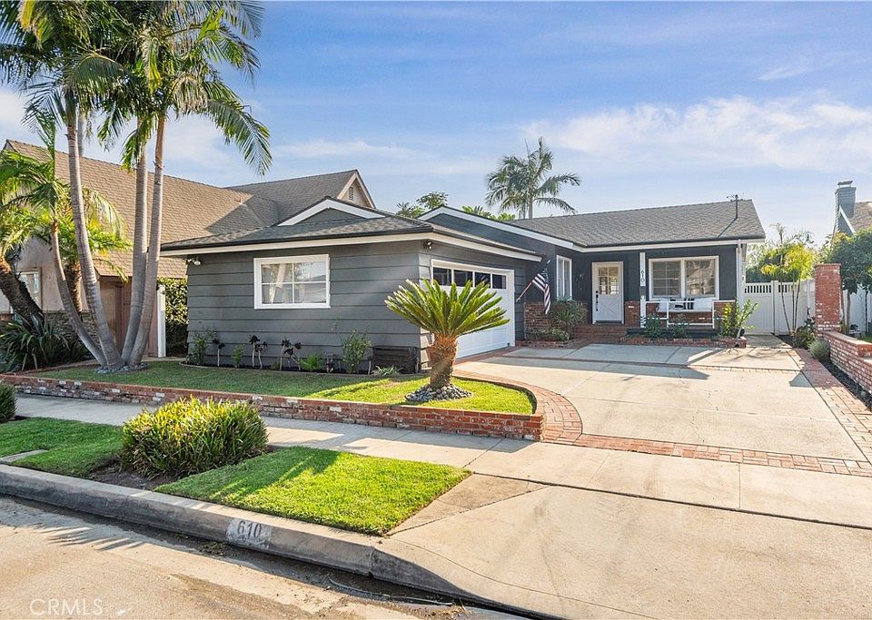 1st image of 610 Coastline Dr