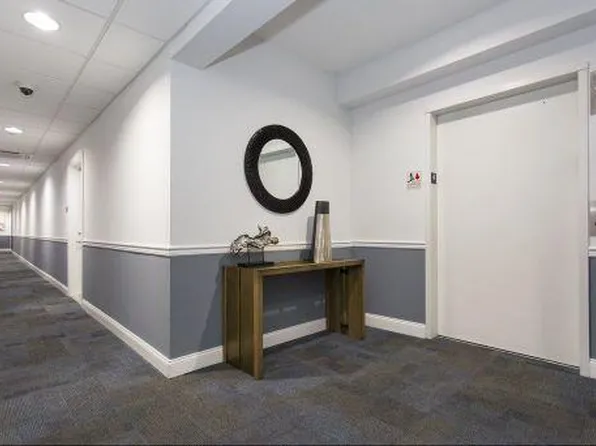 76 Saint Pauls Avenue image 4 of 37