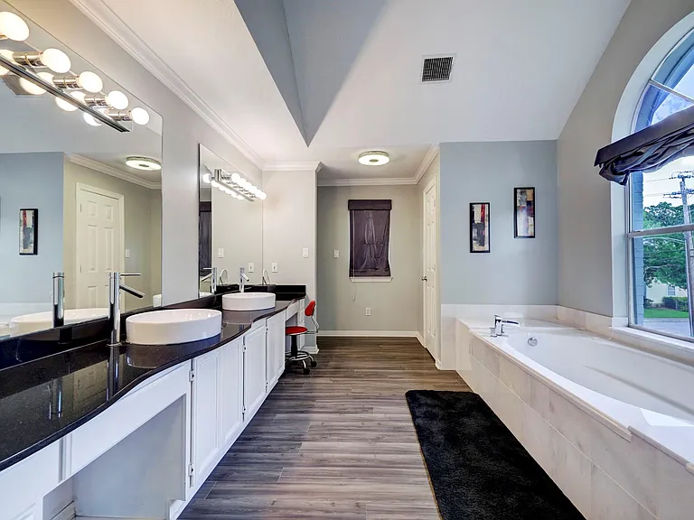 4402 Holt St — Photo 23