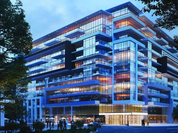 395 Dundas St W, Oakville, ON