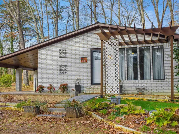 3406 Gault Ave N, Fort Payne, AL 35967