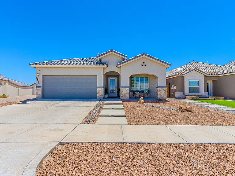 13816 Paseo Celeste Dr — Photo 2