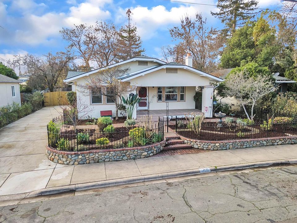 1st image of 218 Nevada Ave