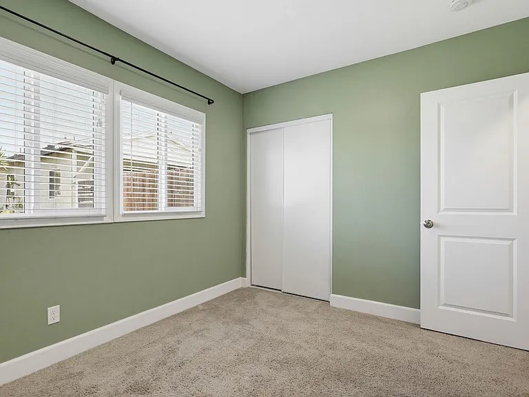 6102 Glacier Dr — Photo 19