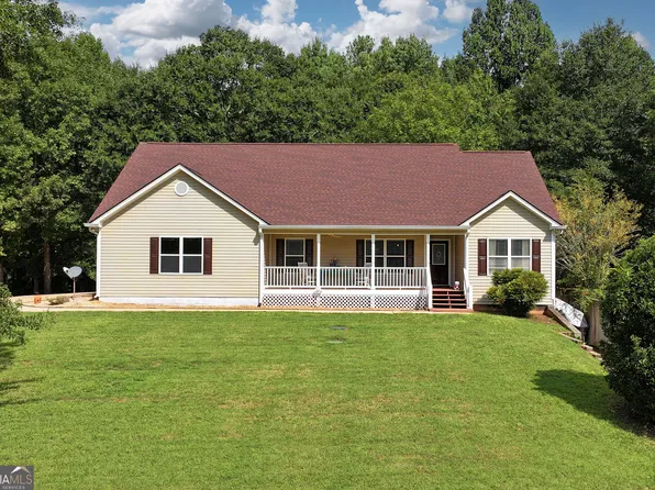 817 Bluejay Way, Winder, GA 30680