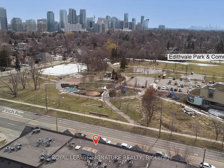 118 Finch Ave W #Townhouse 5 — Photo 42