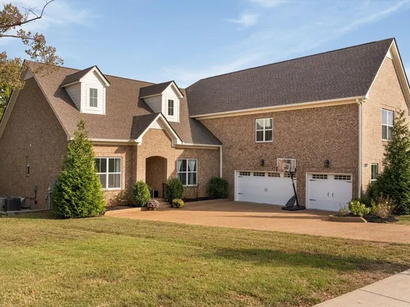 1116 Hibiscus Ln, Nolensville, TN 37135