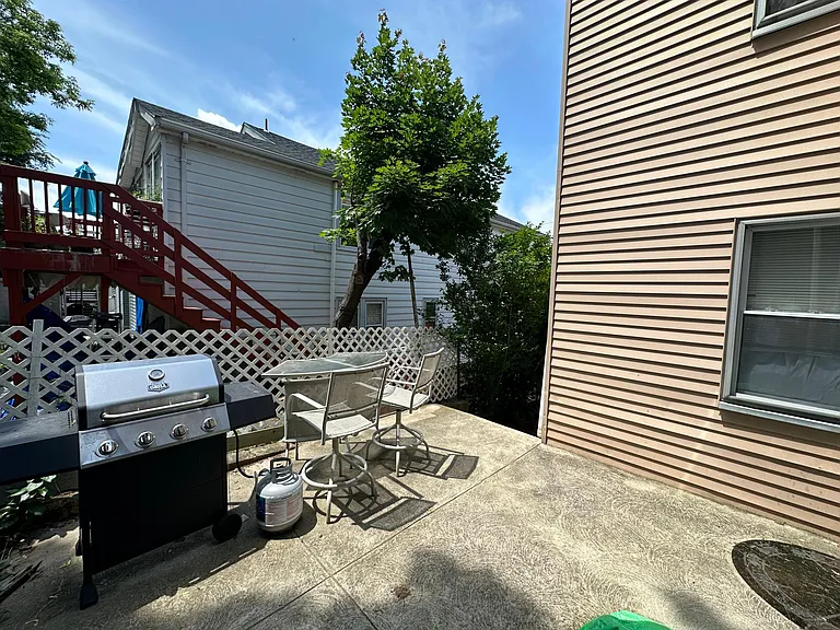 33 Kondazian St — Photo 16