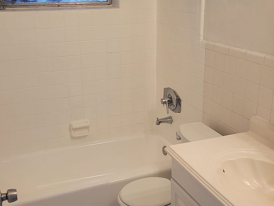 1st image of 4108 SW 22nd St #A