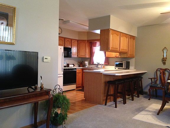5th image of 1417 Lincoln Ave