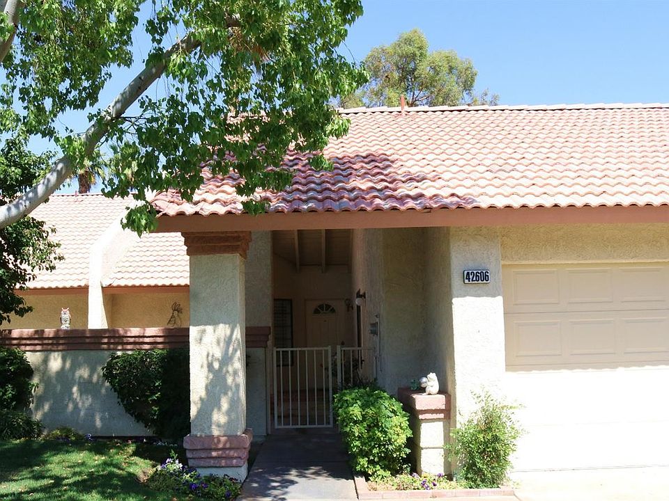 1st image of 42606 Sand Dune Dr