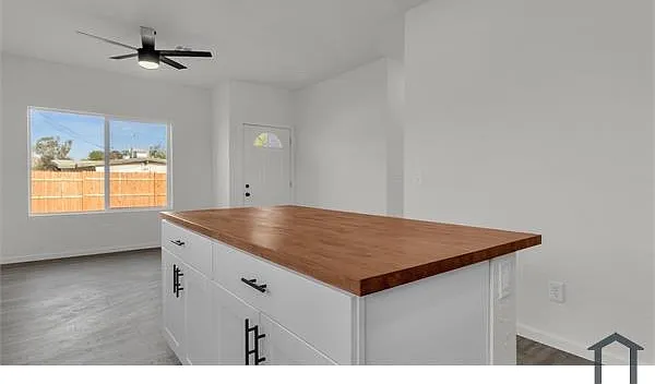 220 4th Ave E #2 — Photo 10