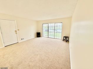 58 Amethyst Way, Franklin Park, NJ 08823