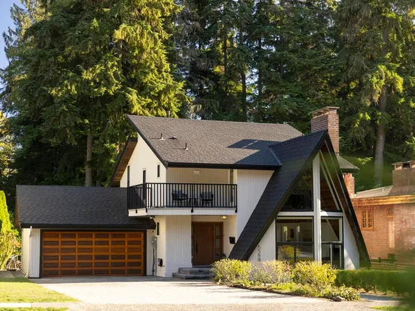 5274 Cliffridge Ave, North Vancouver, BC V7R 3V4