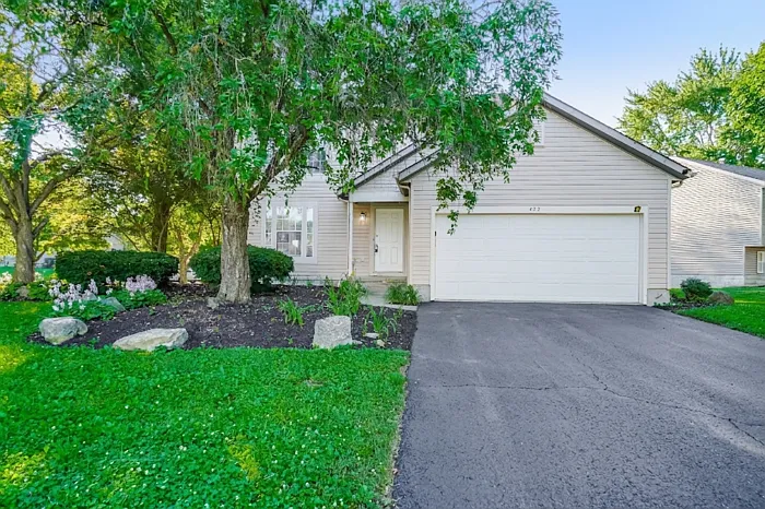 473 Buckingham Ct — Photo 1