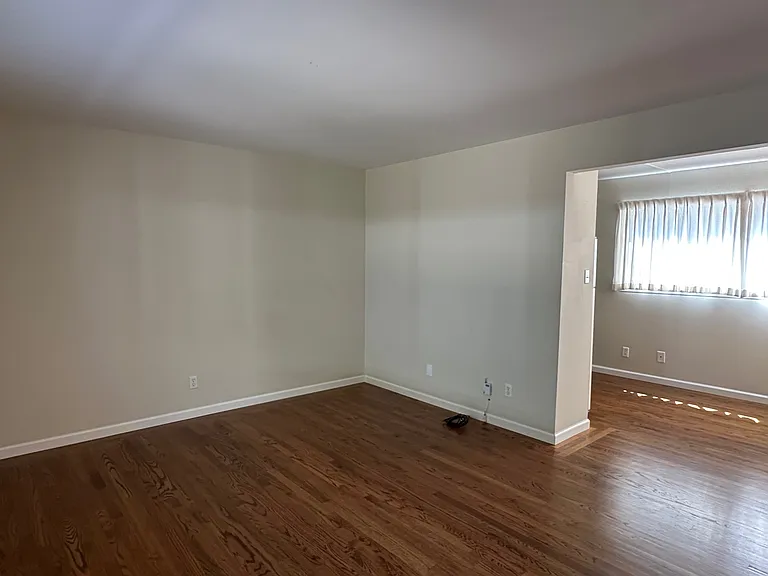 515 Chestnut St #104 — Photo 5
