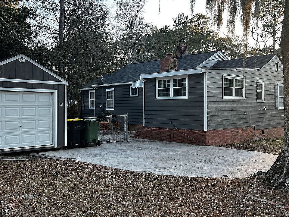 2nd image of 36 Berkshire Ct
