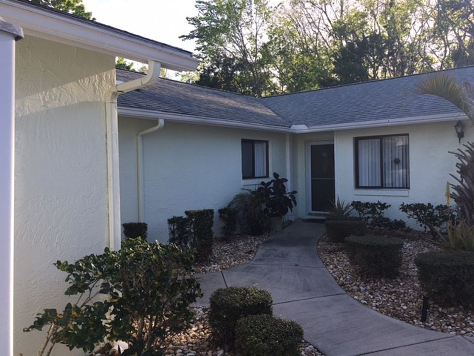1st image of 19 Lake Forest Ct