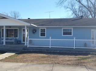 110 Walker St, Grand Tower, IL 62942