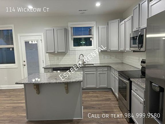 4th image of 114 Wicklow Ct