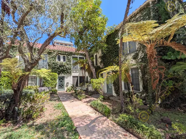 118 S Camden Dr #D, Beverly Hills, CA 90212