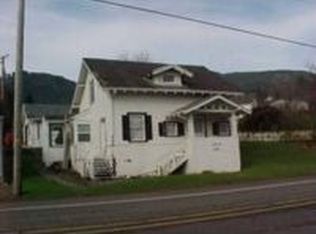 105 E Garibaldi Ave, Garibaldi, OR 97118