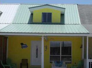105 S 35th St #2, Mexico Beach, FL 32456