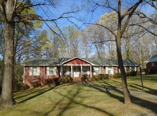 5527 Oakwood Dr, Morrow, GA 30260