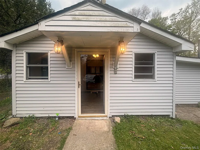 157 White Bridge Rd — Photo 5
