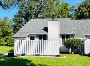 11 Mulberry Ln #1, New Bern, NC 28562