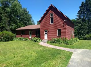 95 Golden Hill Rd, Lee, MA 01238