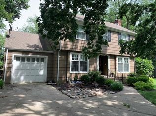 7809 Cambridge St, Prairie Village, KS 66208