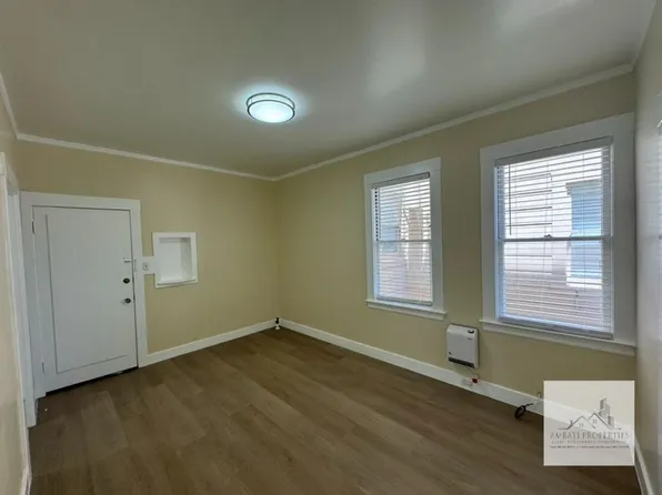 3321 21st St, San Francisco, CA 94110