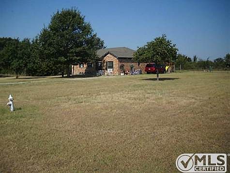 3rd image of 7251 Rose Hill Dr