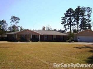 2112 Summit Hville Rd, McComb, MS 39648