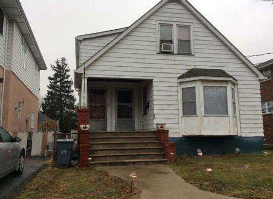 2nd image of 19 Berkshire Ave