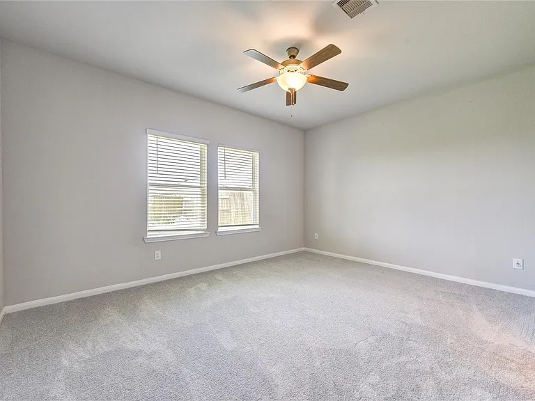 1218 Glendora Dr — Photo 23