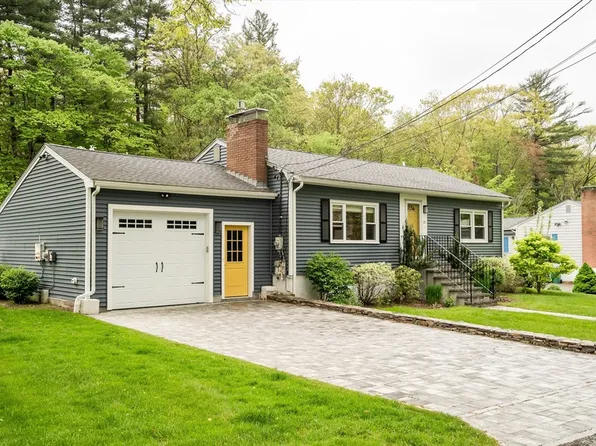 20 Chandler Rd, Burlington, MA 01803
