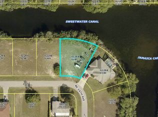 1821 NE 27th St, Cape Coral, FL 33909