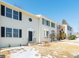 12346 Woodlawn Ct, Woodbridge, VA 22192