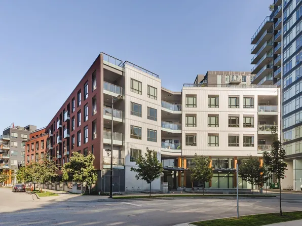 8508 Rivergrass Dr #404, Vancouver, BC V5S 0H4