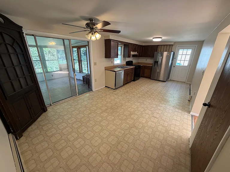 72 Fox Hill Rd — Photo 5