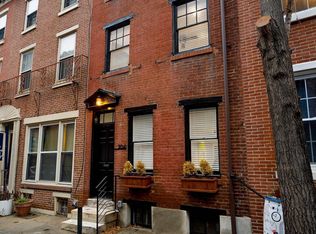 2041 Moravian St, Philadelphia, PA 19103