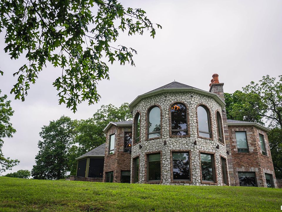 43rd image of this home