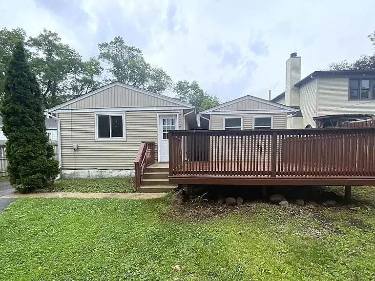 320 S Yale Ave — Photo 17