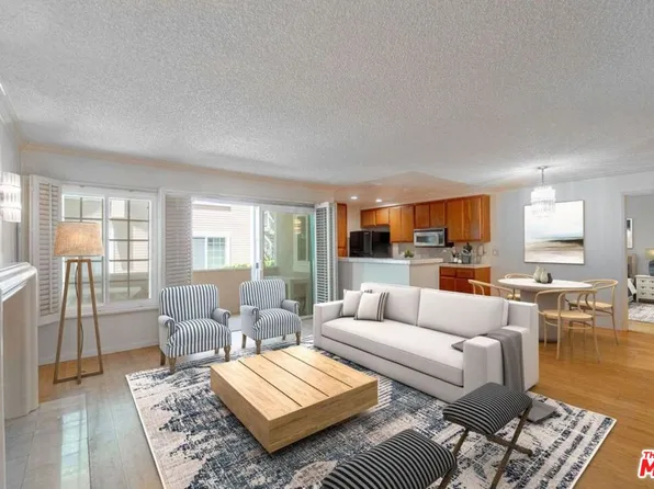 3855 Thorncroft Ln Unit D, Inglewood, CA 90305