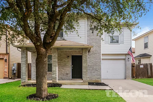 7 Beacon Oak Photo 1
