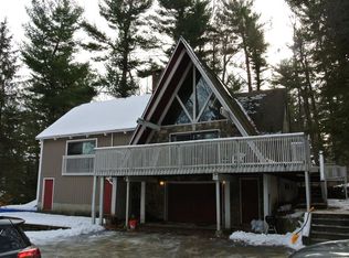 97 Meetinghouse Hill Rd, Sterling, MA 01564