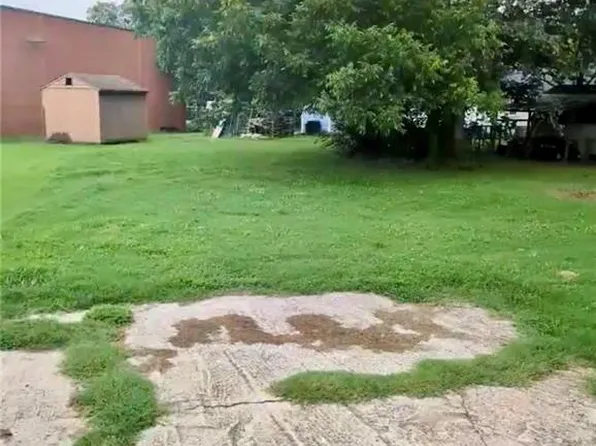 1007 Catlin St, Burlington, NC 27217