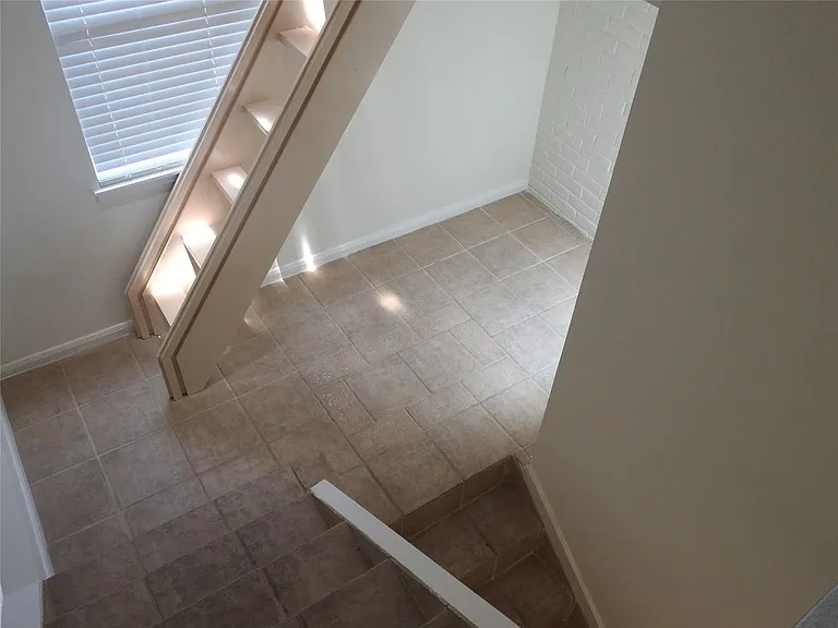 218 Stratford St #3 — Photo 26